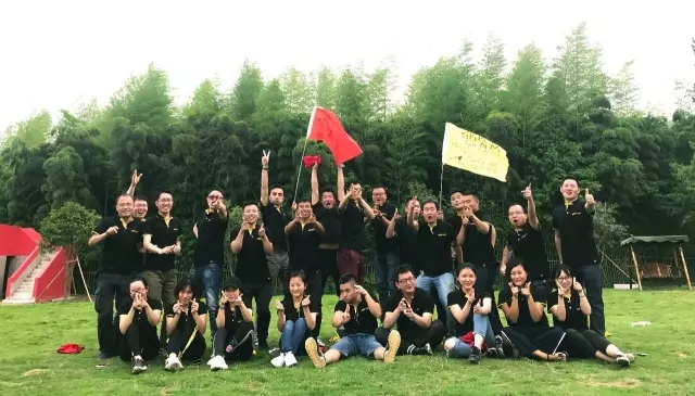 “向梦想出发” 必发销售团建活动完善绽放